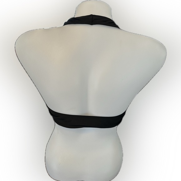 SHEIN Black bikini top - Picture 4 of 5